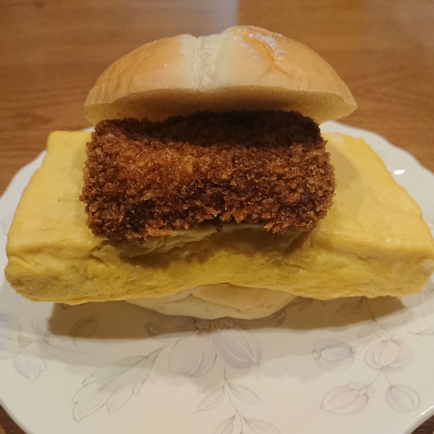 だし巻きカツサンド